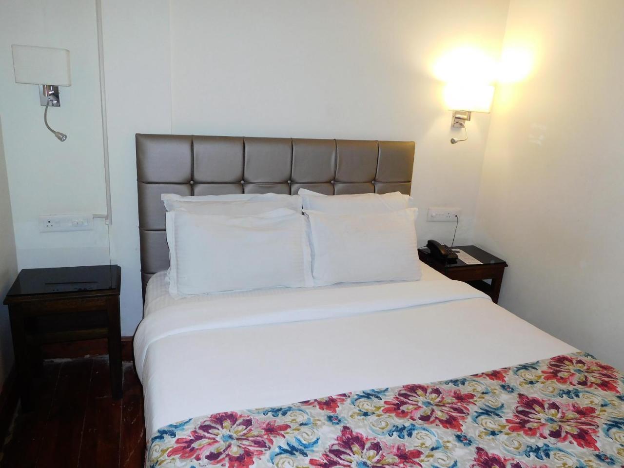 The Heritage Club - Tripura Castle Hotel And Spa Shillong Ngoại thất bức ảnh
