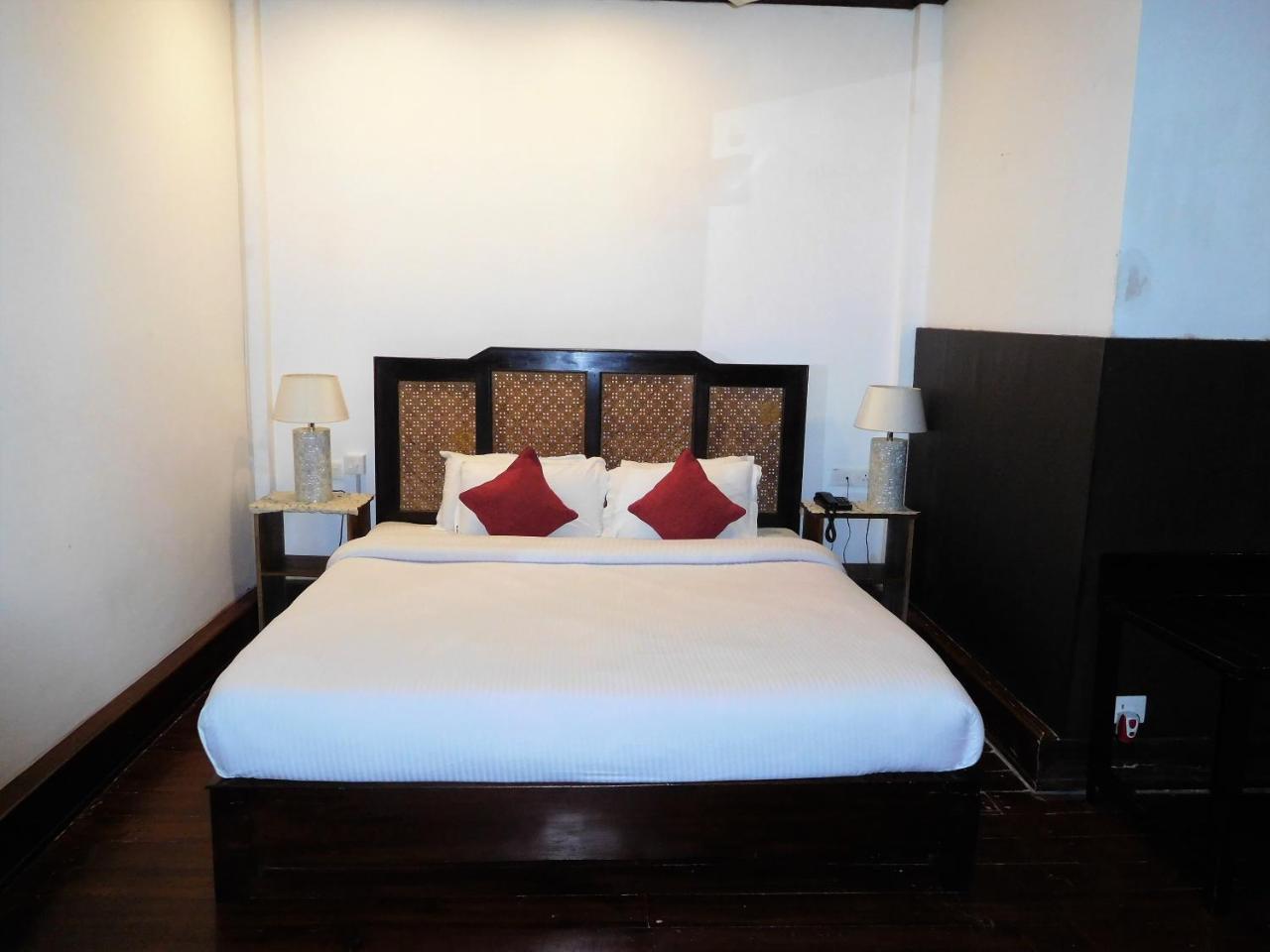 The Heritage Club - Tripura Castle Hotel And Spa Shillong Ngoại thất bức ảnh